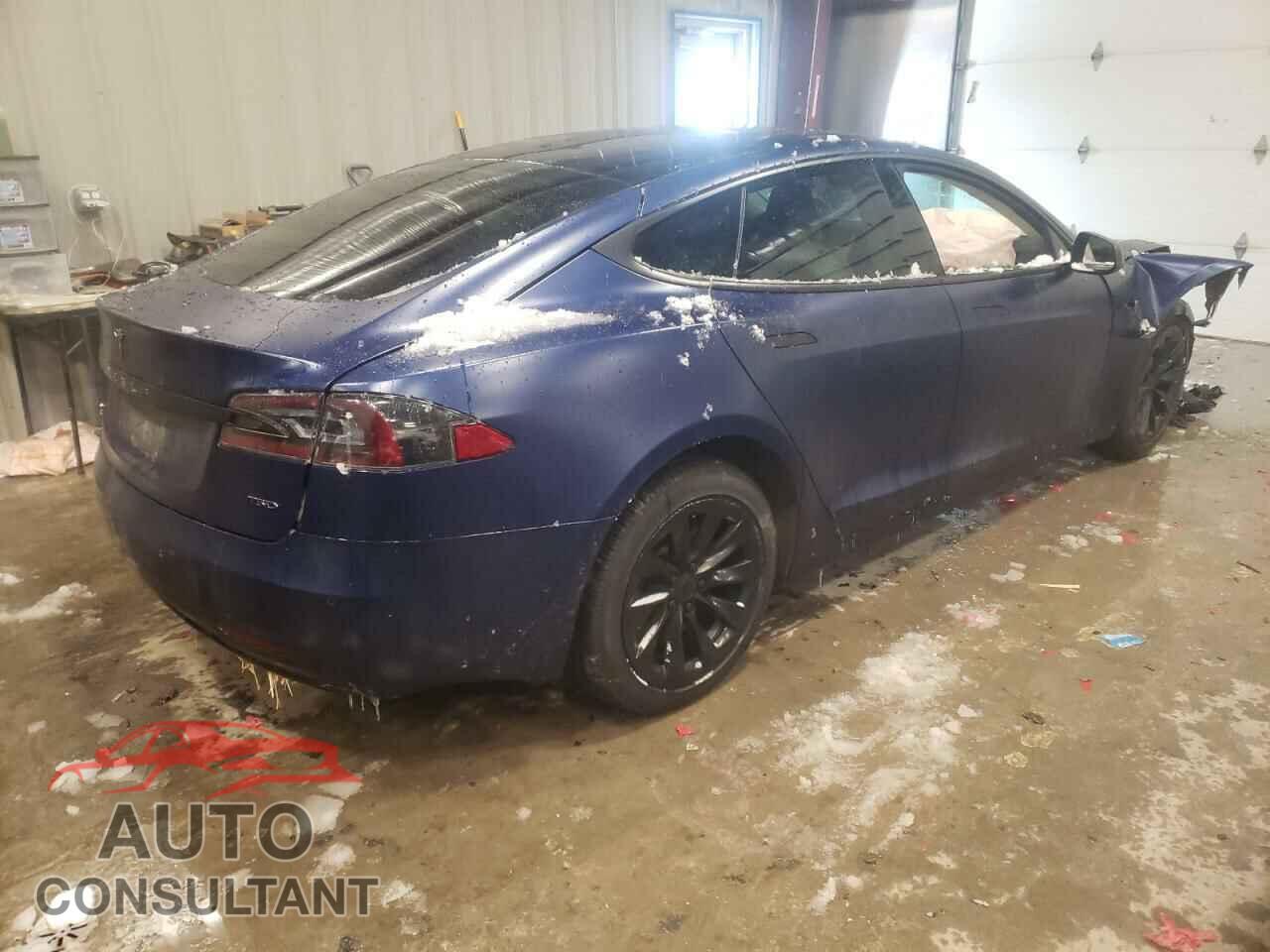 TESLA MODEL S 2018 - 5YJSA1E20JF270516