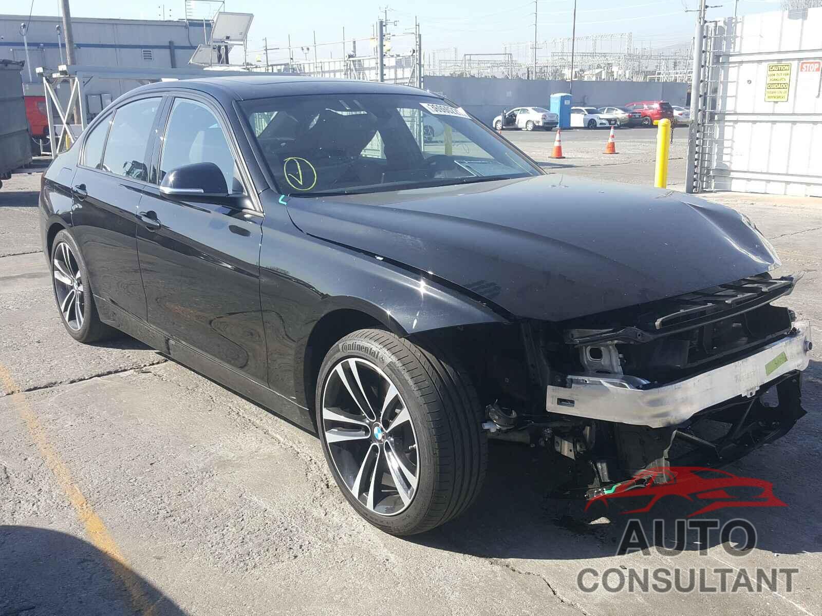 BMW 3 SERIES 2018 - WBA8B9G51JNU98407