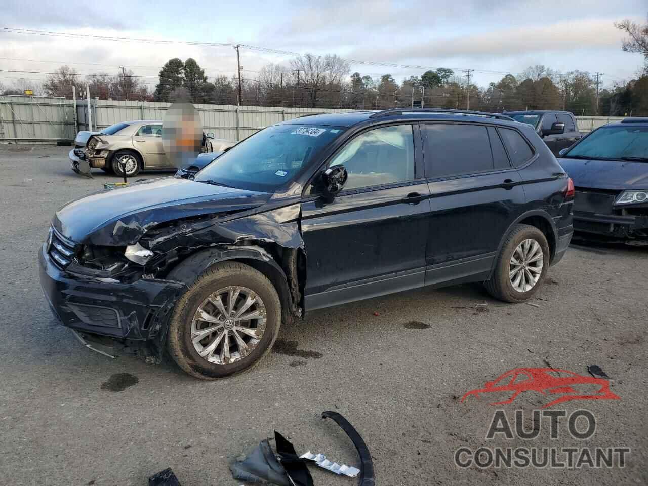 VOLKSWAGEN TIGUAN 2019 - 3VV1B7AX8KM014782