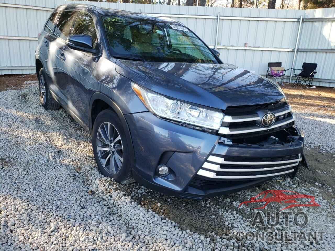 TOYOTA HIGHLANDER 2017 - 5TDKZRFH6HS509583