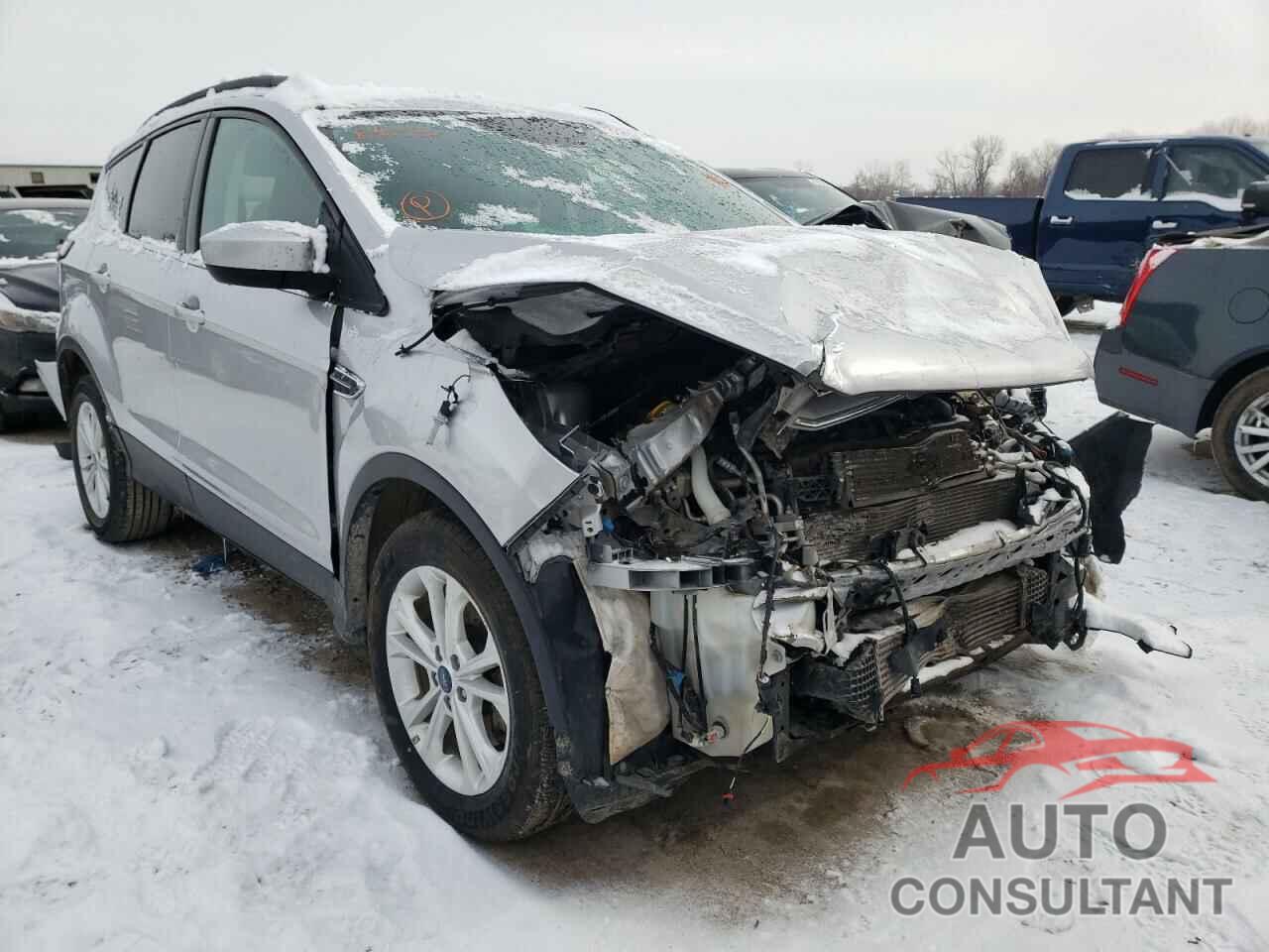 FORD ESCAPE 2018 - 1FMCU0G97JUB48836