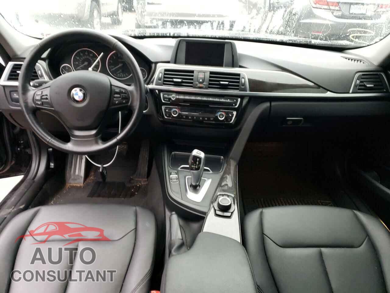 BMW 3 SERIES 2016 - WBA8E5G5XGNU20085