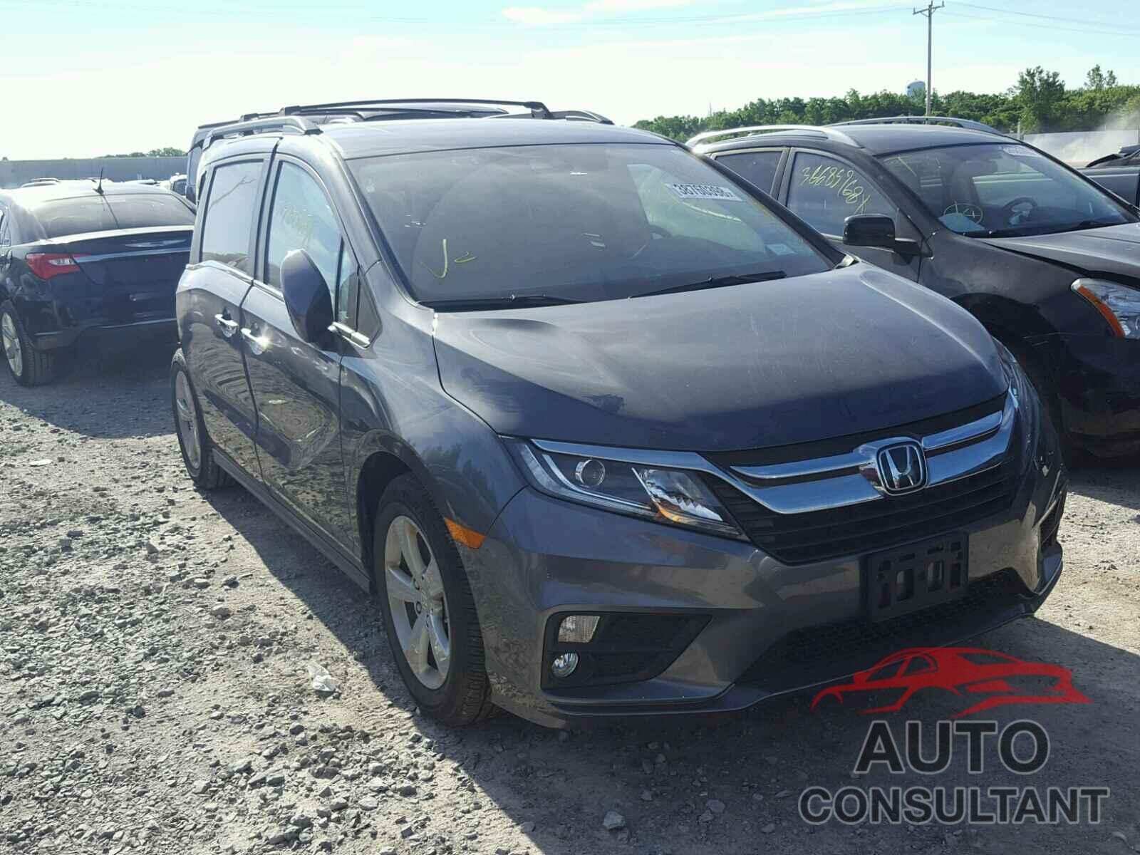 HONDA ODYSSEY 2018 - 5FNRL6H7XJB008953