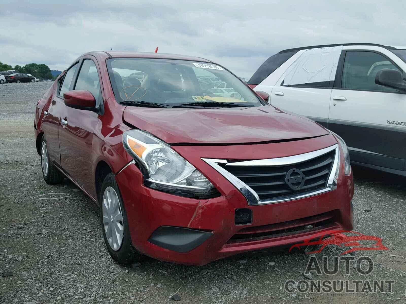 NISSAN VERSA 2017 - 3N1CN7AP8HK464048