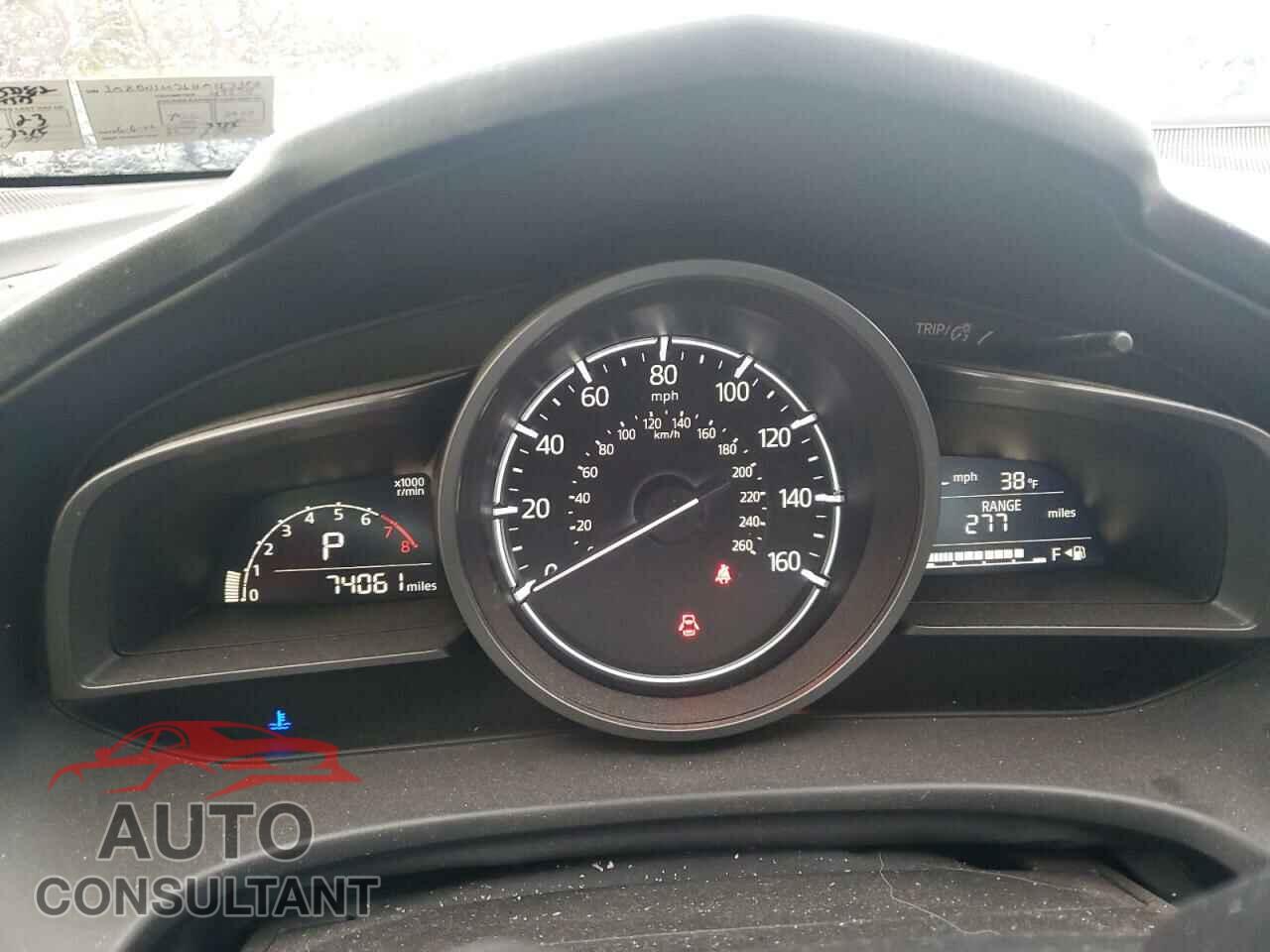 MAZDA 3 2017 - 3MZBN1U76HM153382