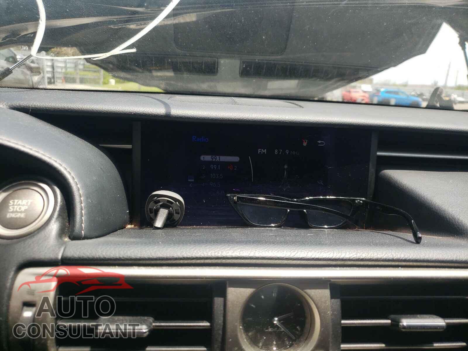 LEXUS IS 2016 - JTHBA1D26G5013144