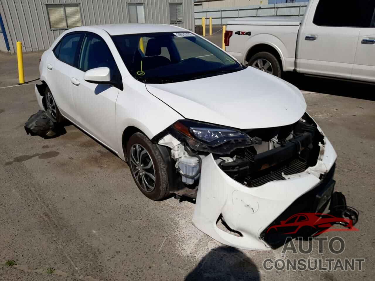 TOYOTA COROLLA 2018 - 2T1BURHE0JC023383
