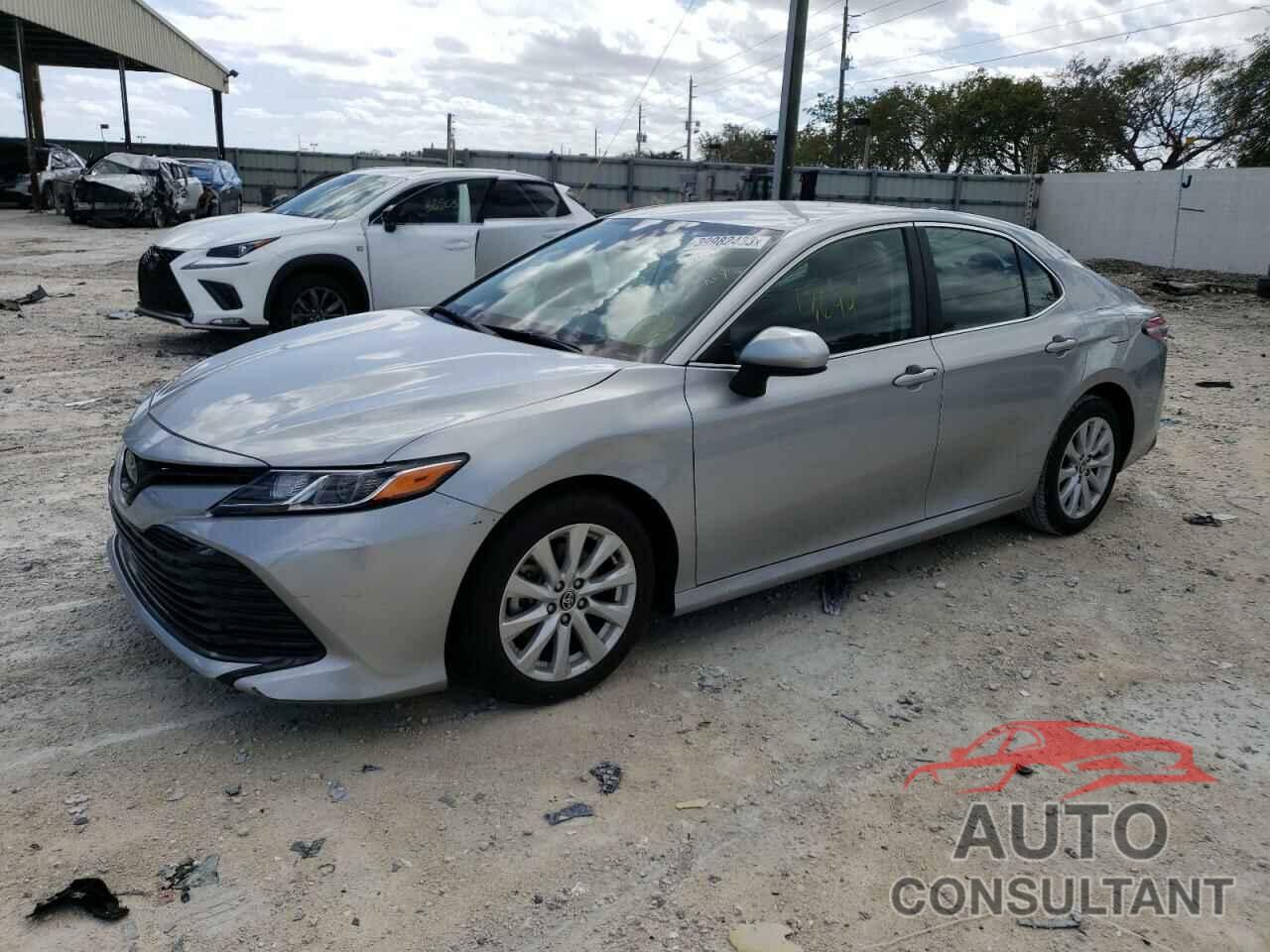 TOYOTA CAMRY 2020 - 4T1C11AK4LU992586