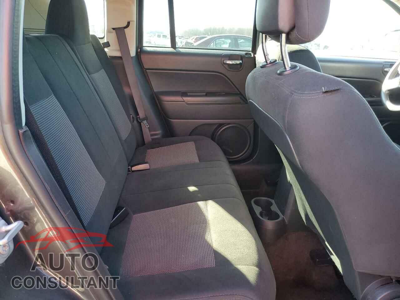 JEEP COMPASS 2017 - 1C4NJCBAXHD147005