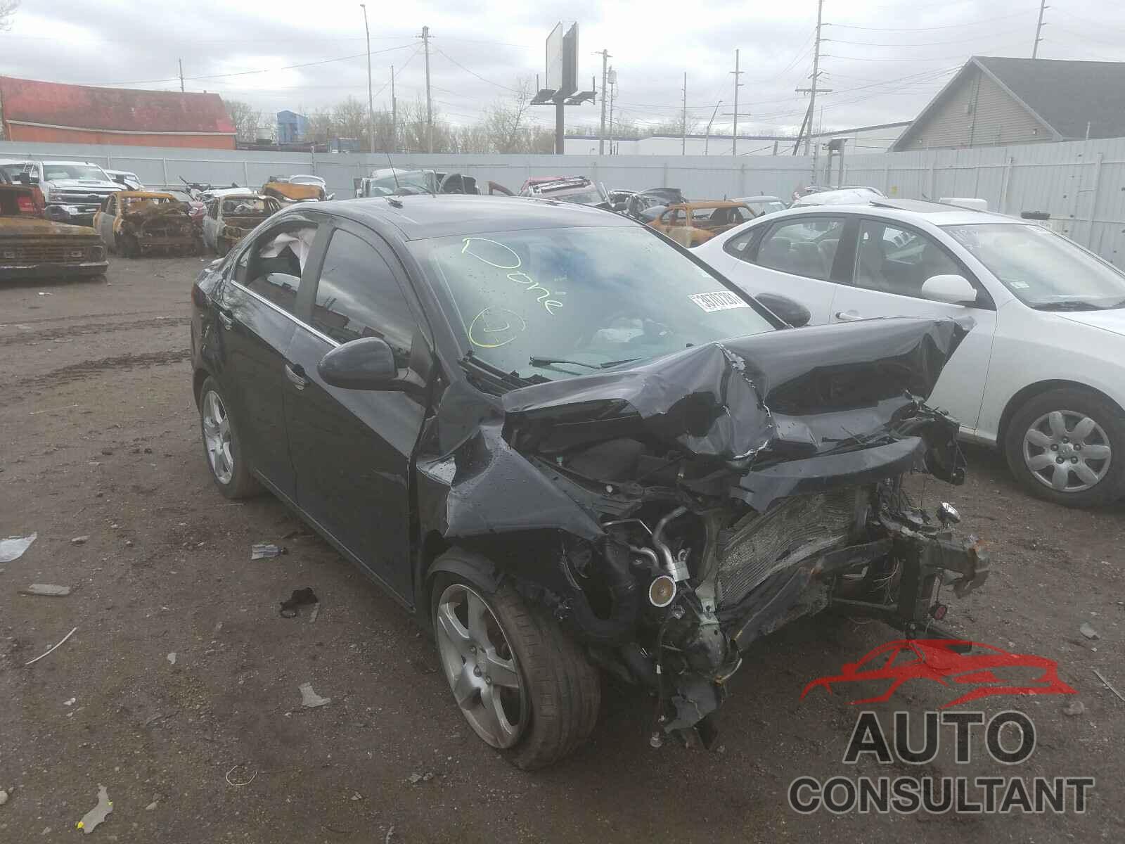 CHEVROLET SONIC 2016 - 1G1JE5SB6G4136131