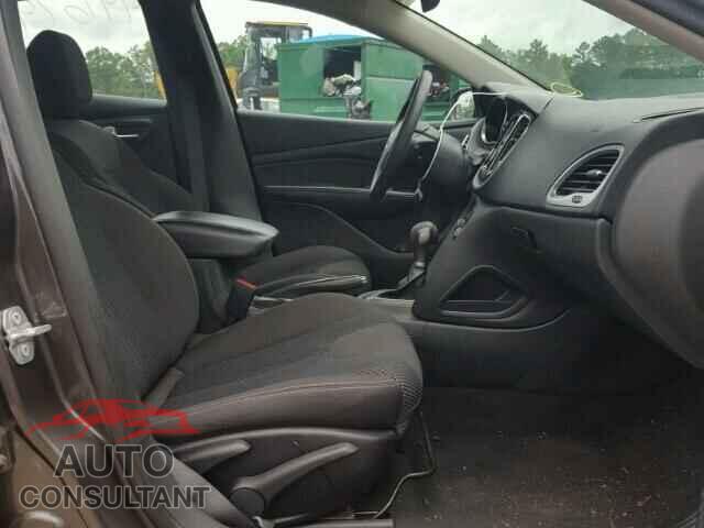 DODGE DART 2015 - 1C3CDFBB8FD310101