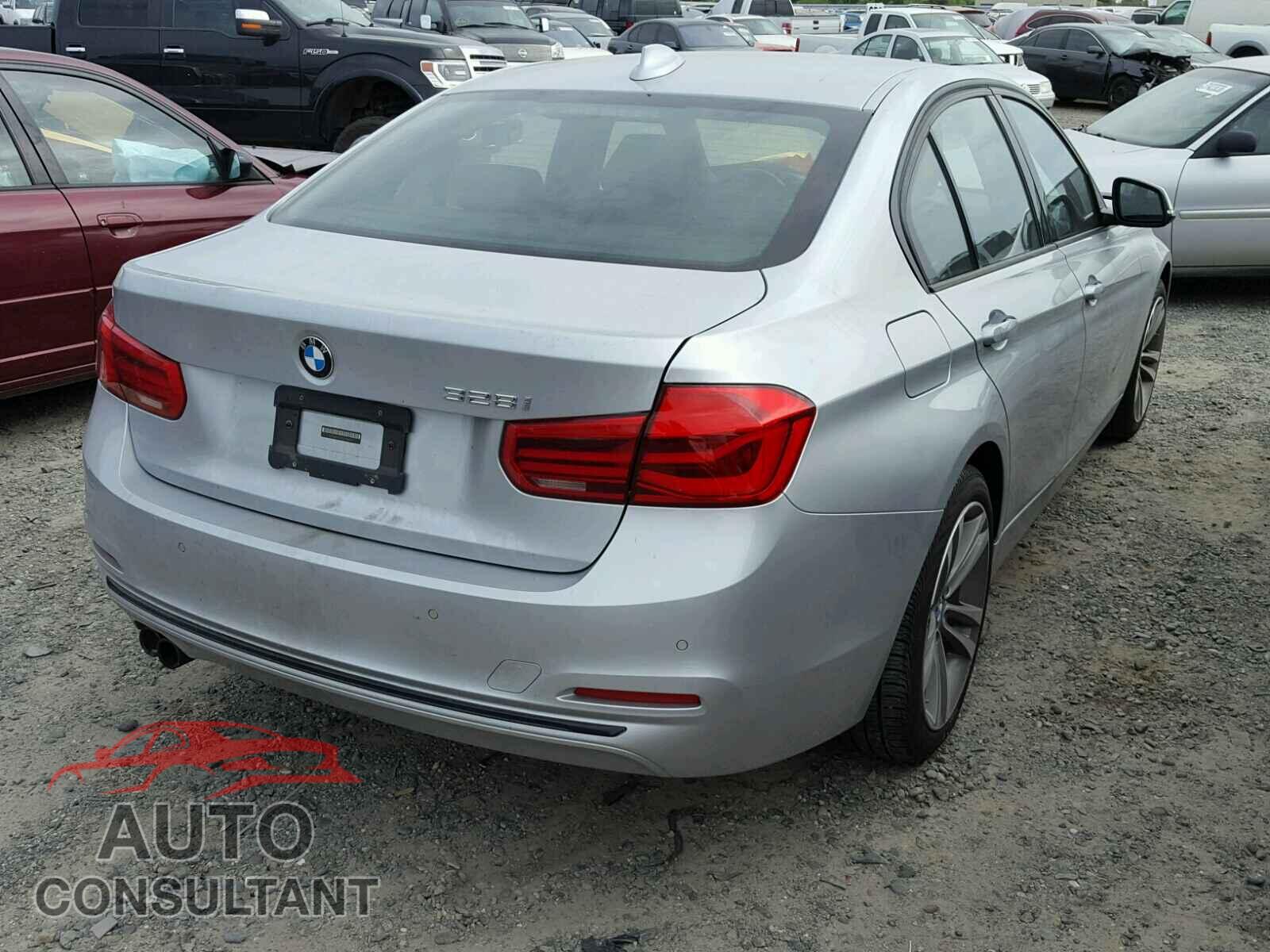 BMW 3 SERIES 2016 - WBA8E9G50GNU28848
