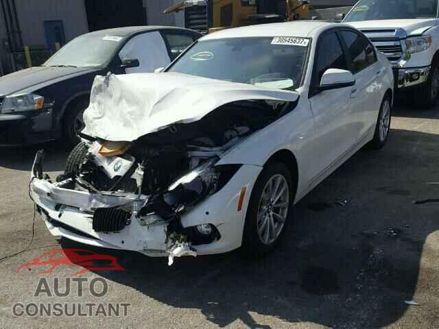 BMW 3 SERIES 2016 - WBA8E1G59GNU10656