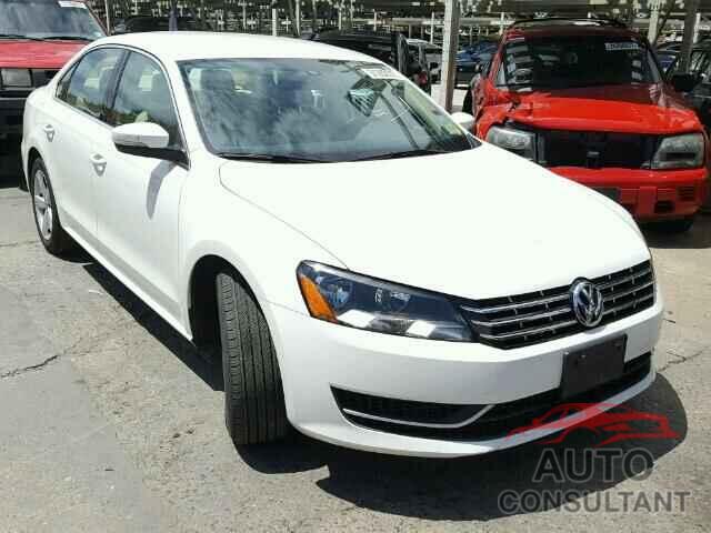 VOLKSWAGEN PASSAT 2015 - 1VWBV7A30FC005876