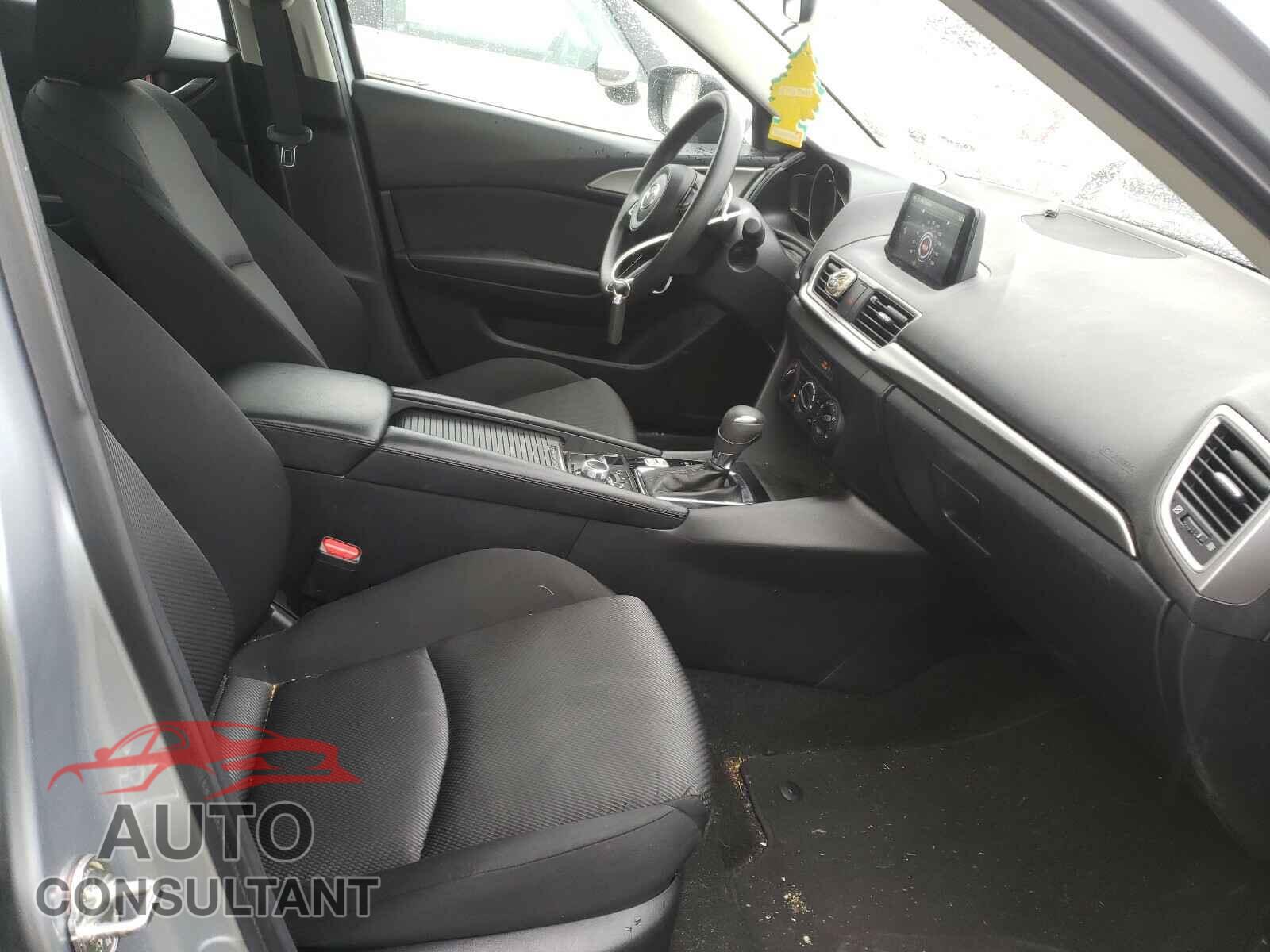 MAZDA 3 2017 - 3MZBN1U71HM134447