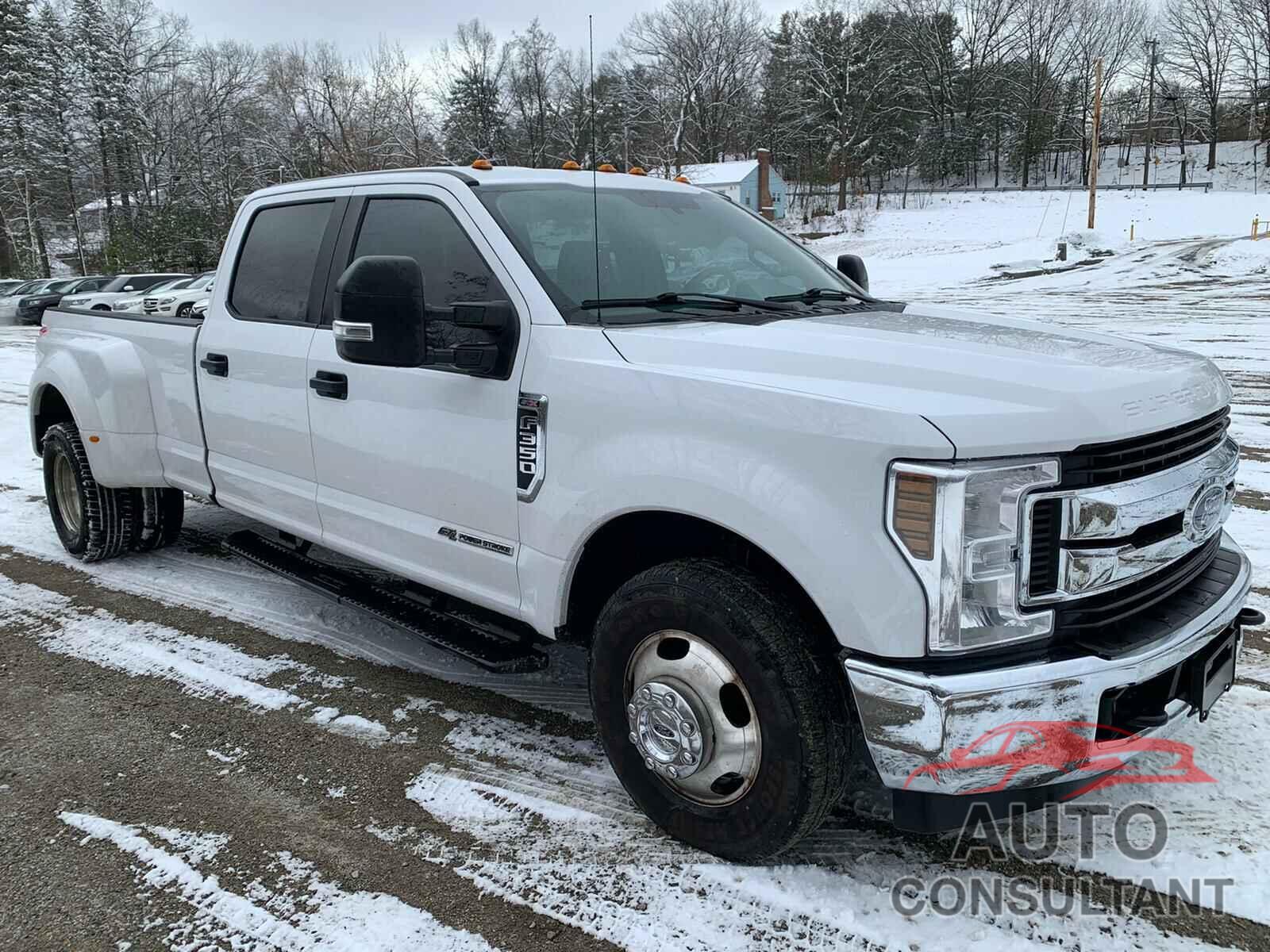 FORD F350 2019 - 1FT8W3CT2KEC31867