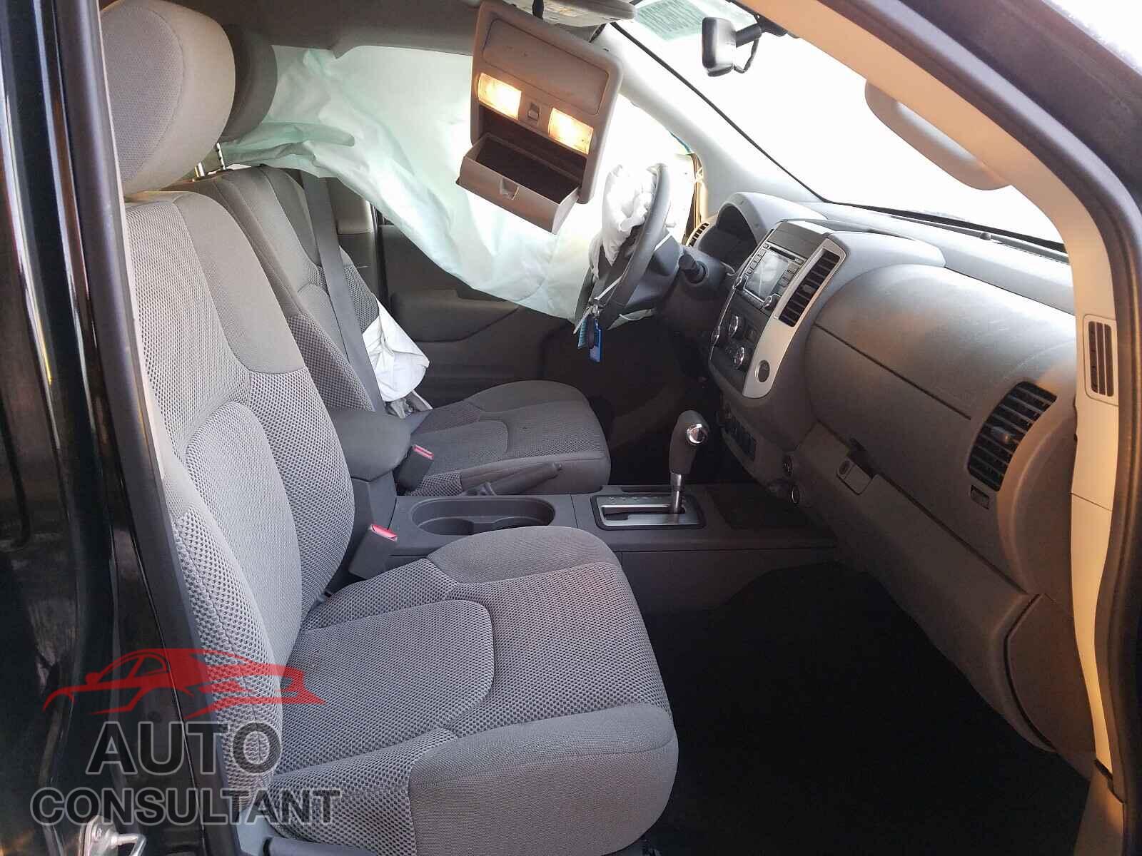 NISSAN FRONTIER 2018 - 1N6AD0EV0JN773260