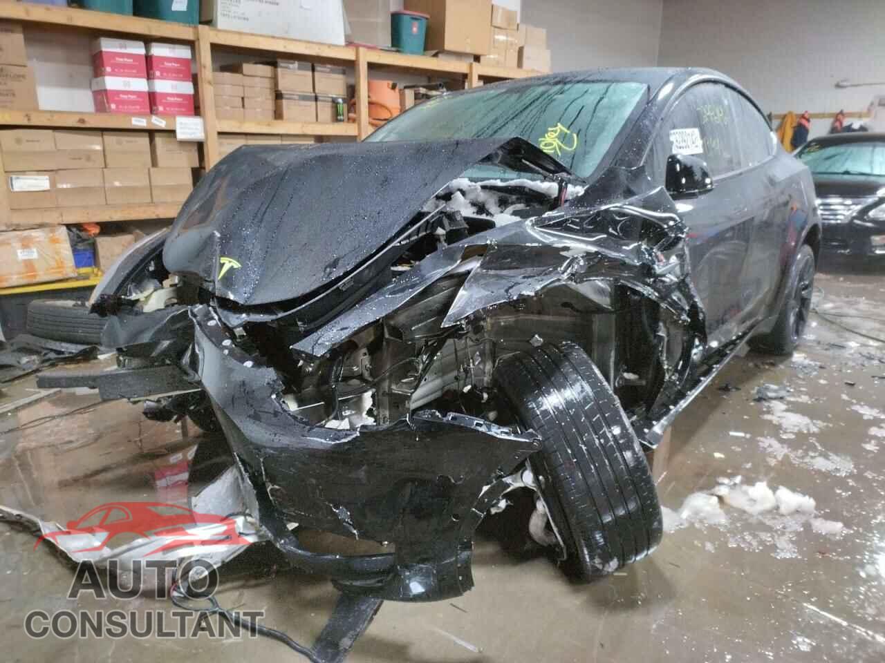 TESLA MODEL Y 2021 - 5YJYGDEE7MF115728