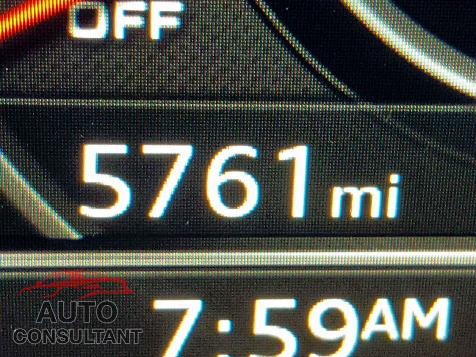 AUDI S5/RS5 2018 - 5TDBZRBH7LS051437
