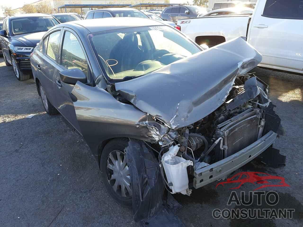 NISSAN VERSA 2017 - 3N1CN7AP9HL886114