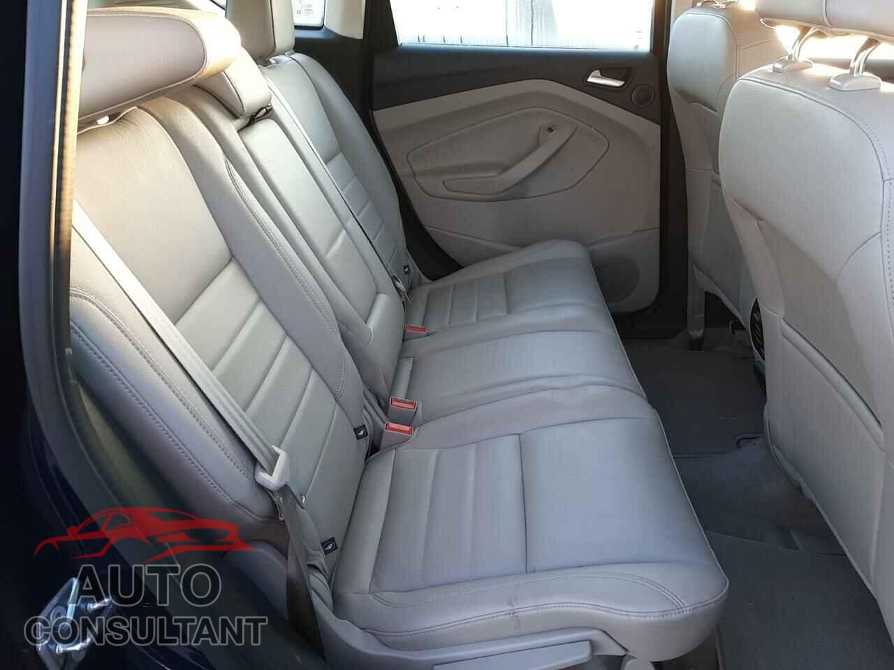 FORD CMAX 2016 - 1FADP5CU0GL102552