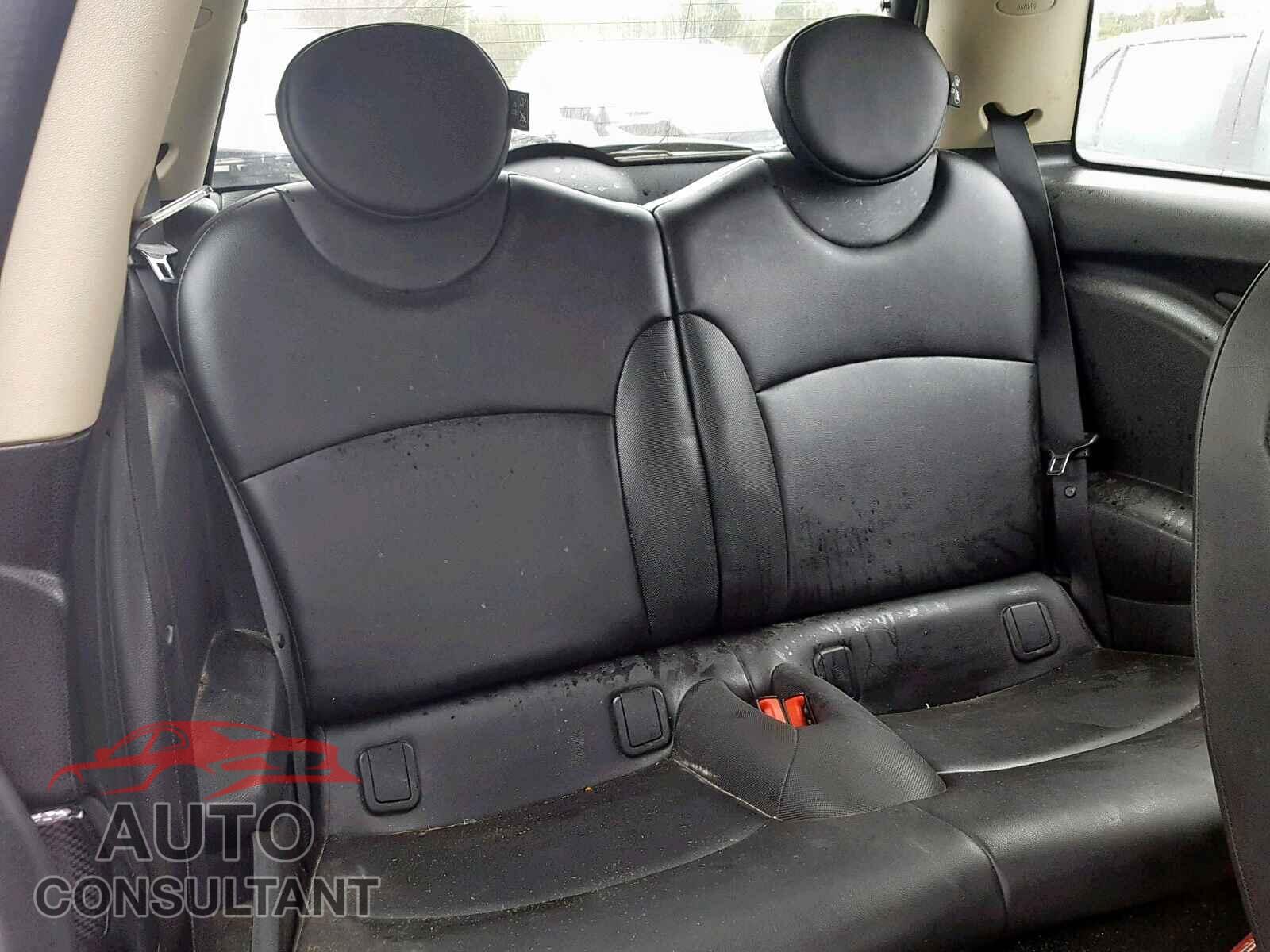 MINI COOPER 2012 - 1VWBA7A37JC025630
