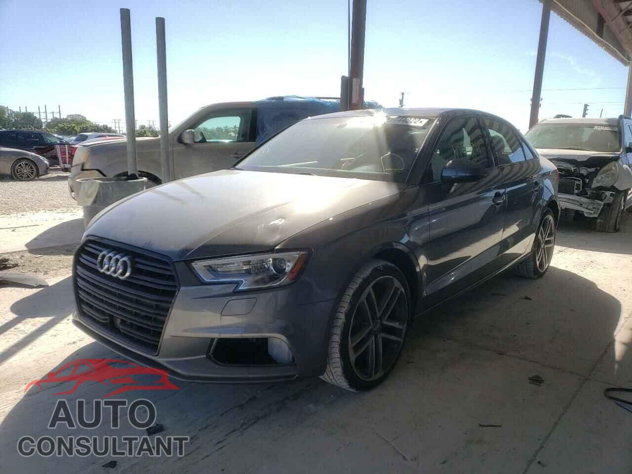 AUDI A3 2020 - WAUAUGFF9LA088619