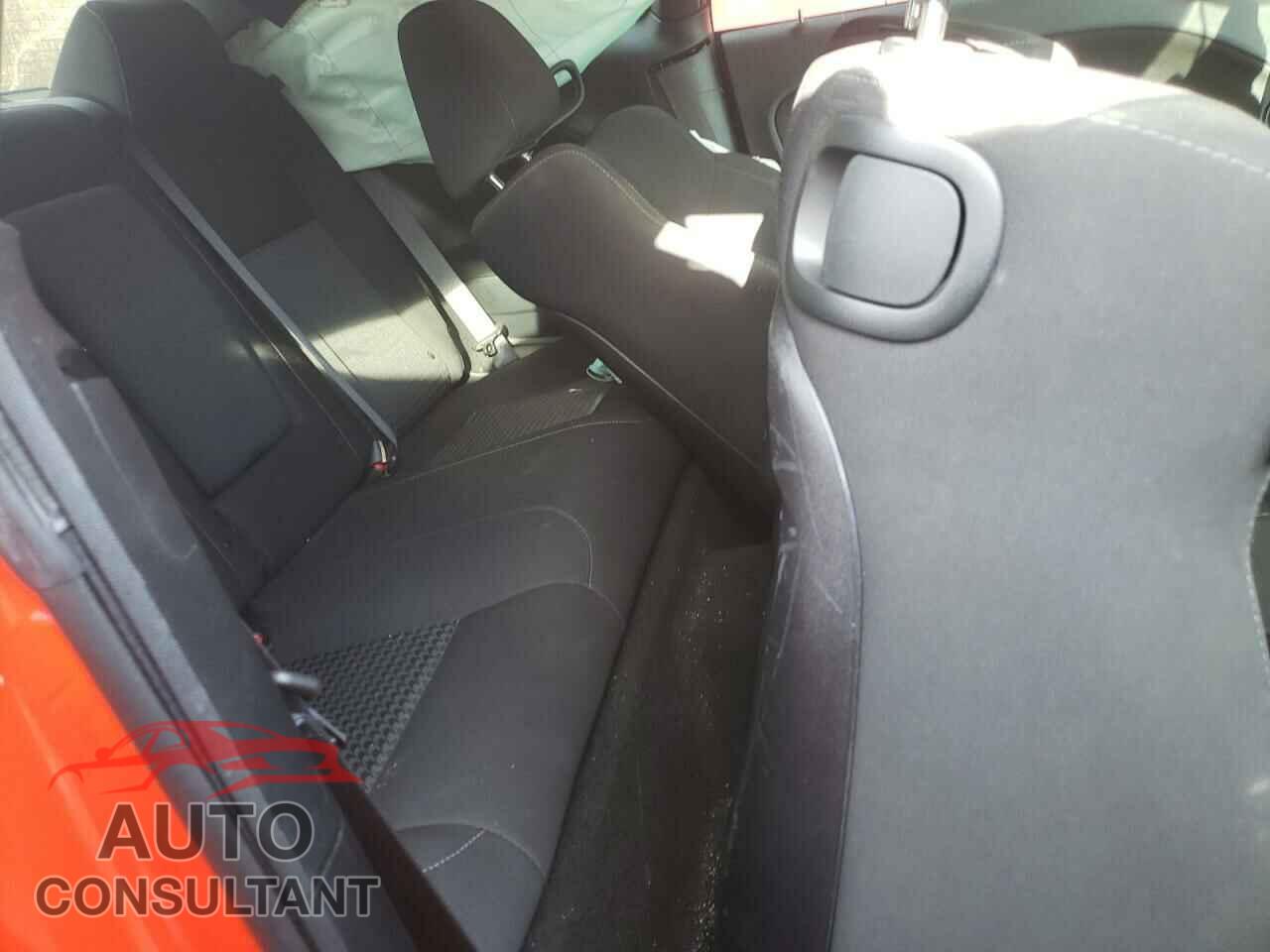 DODGE CHALLENGER 2019 - 2C3CDZBT5KH719275
