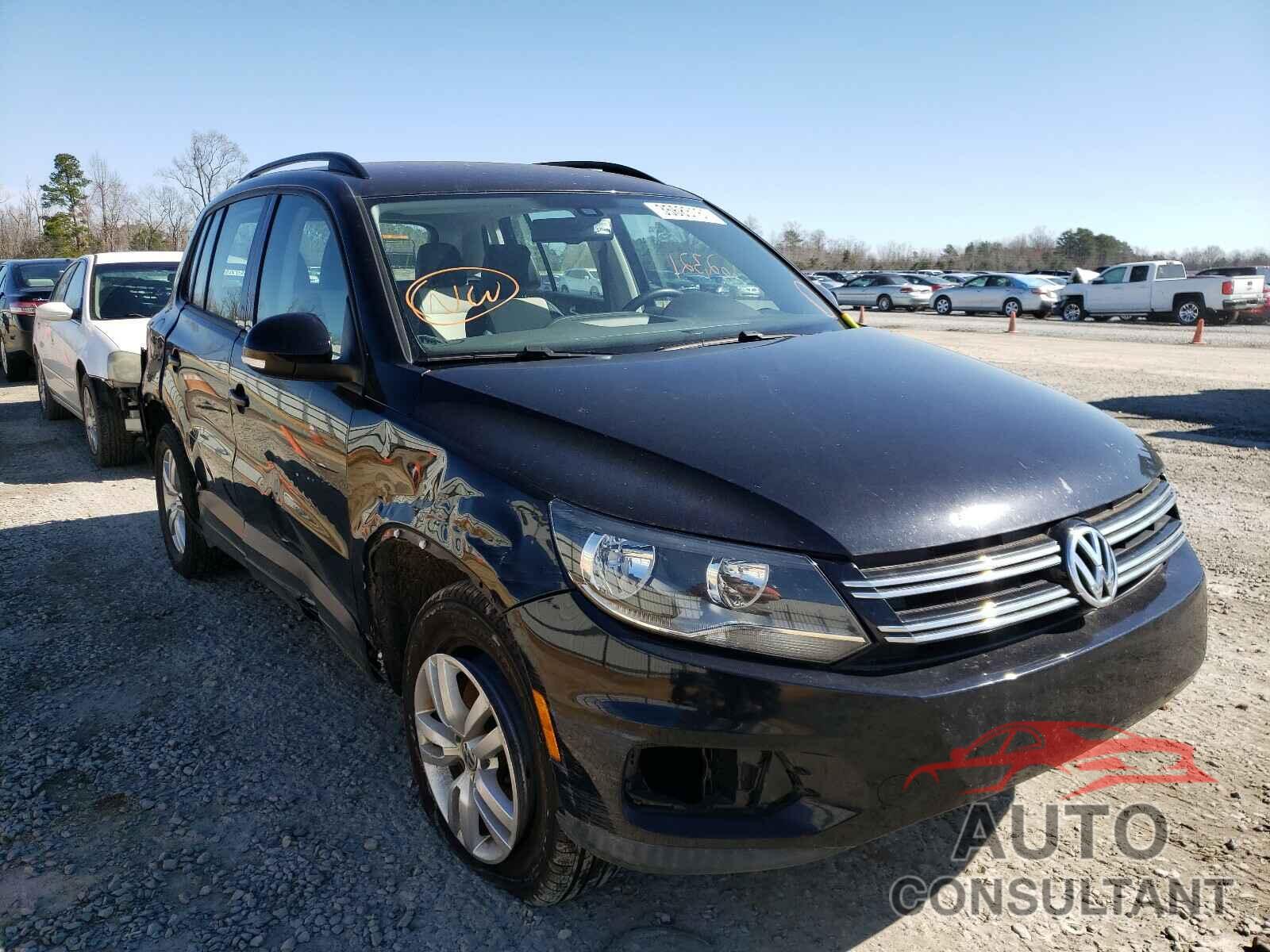 VOLKSWAGEN TIGUAN 2016 - WVGAV7AX5GW528498