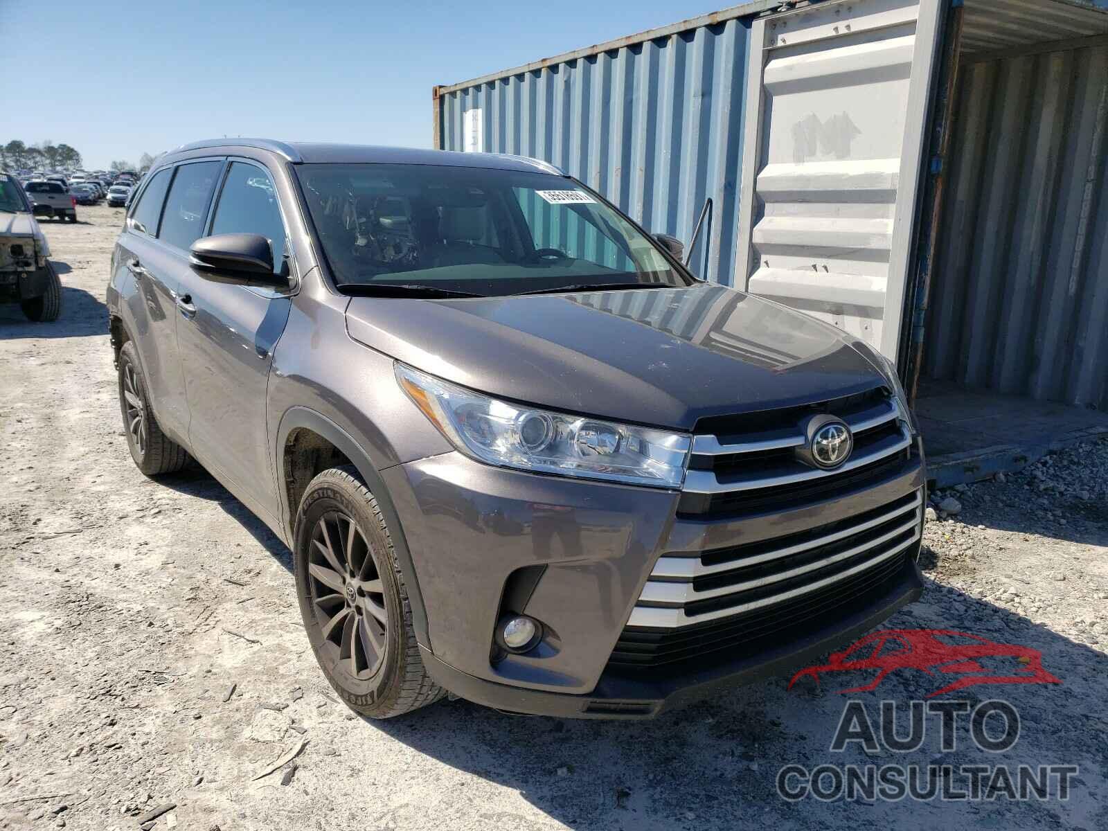 TOYOTA HIGHLANDER 2017 - 5TDKZRFH3HS515955