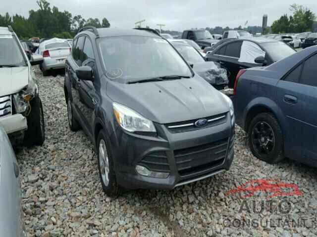 FORD ESCAPE 2016 - 1FMCU0GX0GUC19057