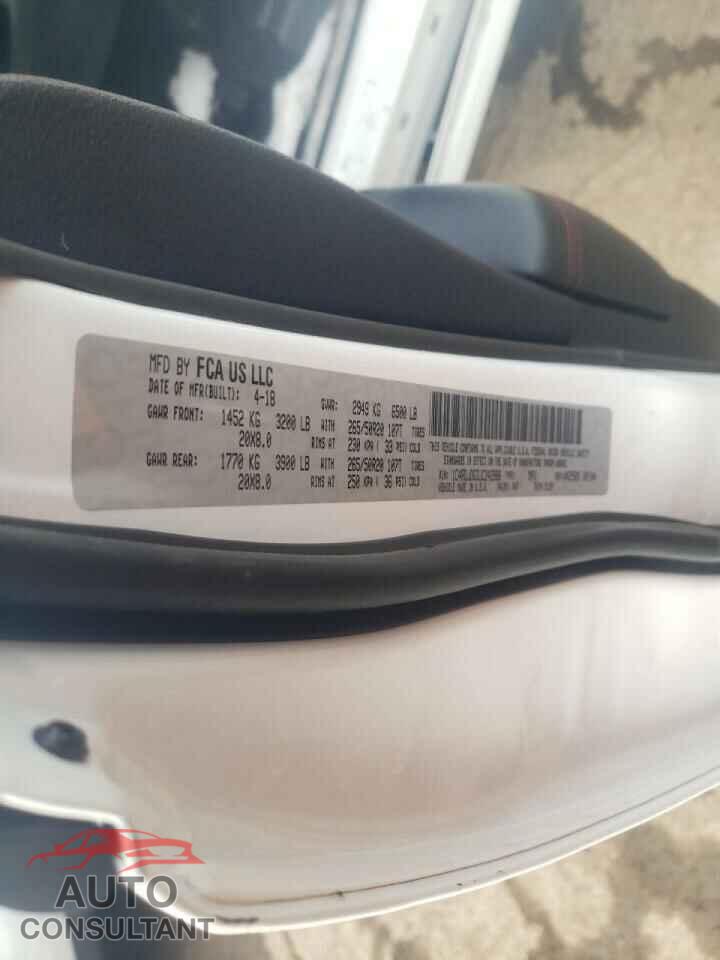 DODGE DURANGO 2018 - 1C4RDJDG3JC242886