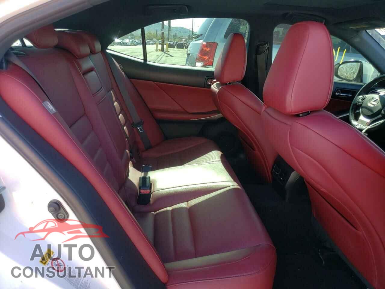 LEXUS IS 2016 - JTHBA1D21G5022981