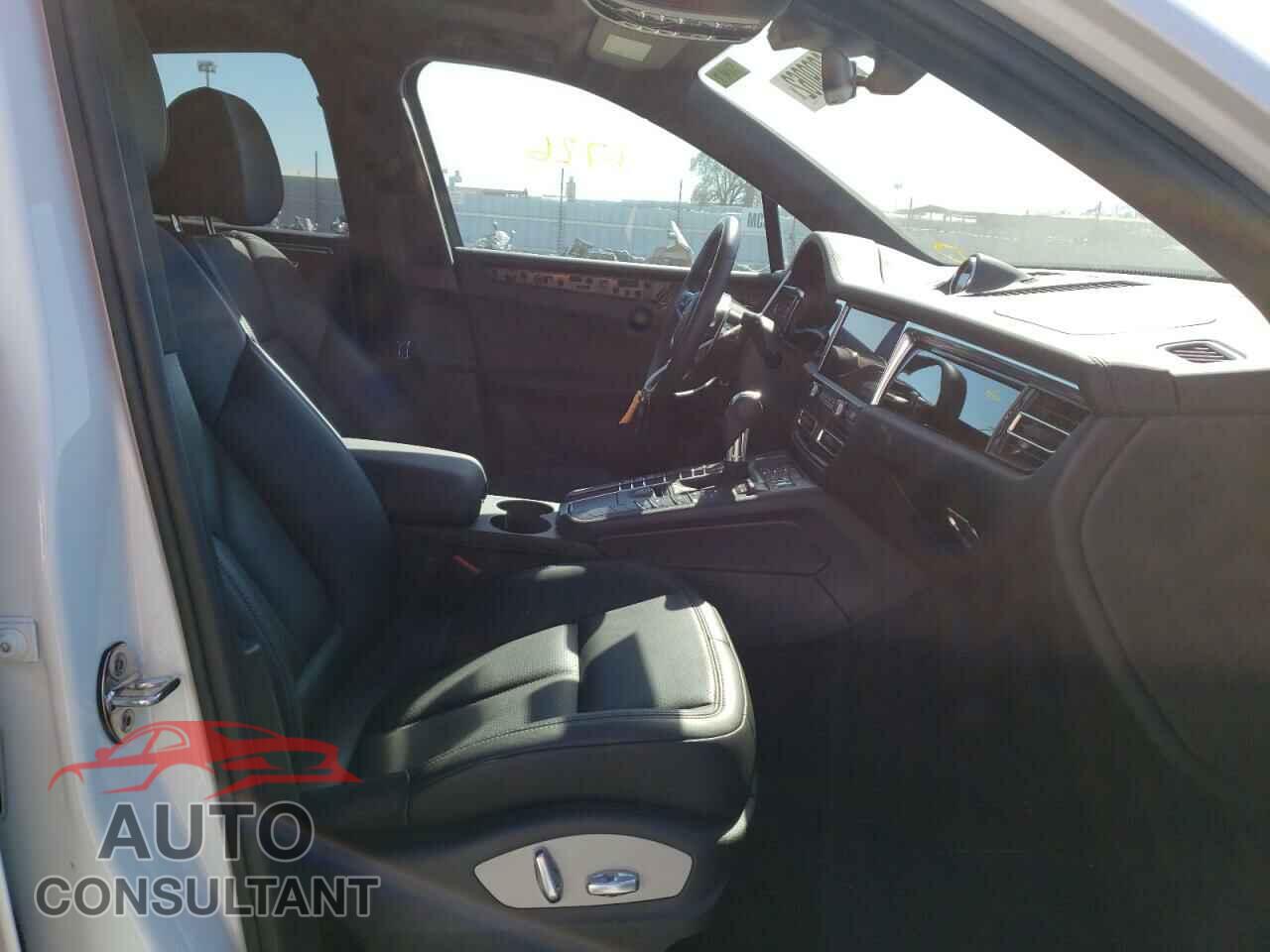 PORSCHE MACAN 2021 - WP1AA2A55MLB10570