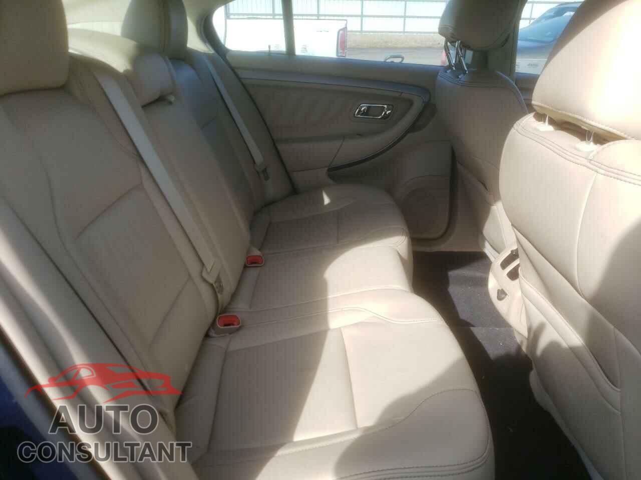 FORD TAURUS 2017 - 1FAHP2E85HG126274