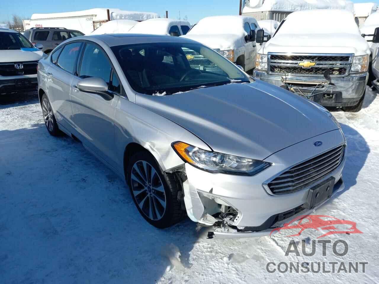 FORD FUSION 2019 - 3FA6P0T93KR261132