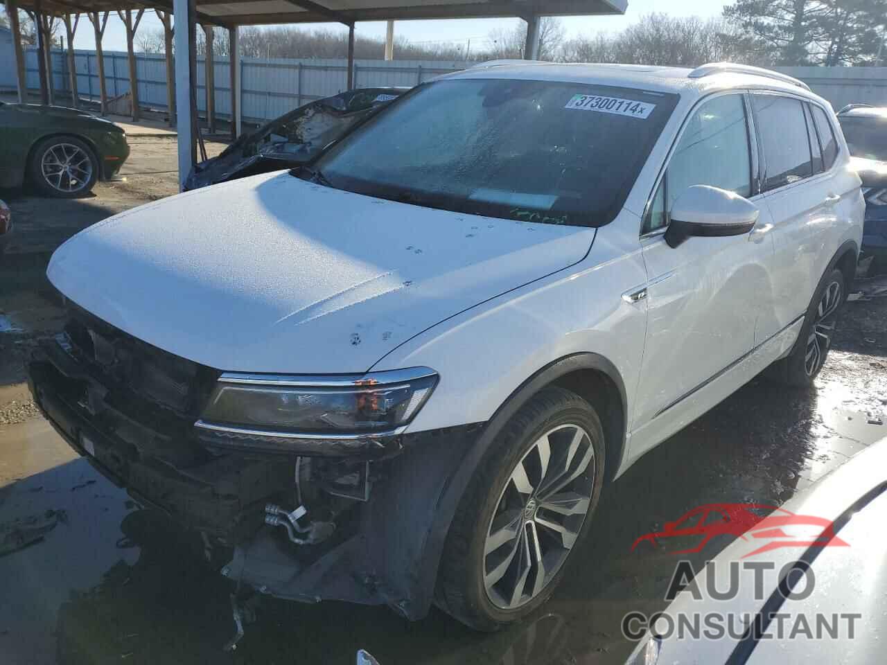 VOLKSWAGEN TIGUAN 2018 - 3VV5B7AX5JM220853