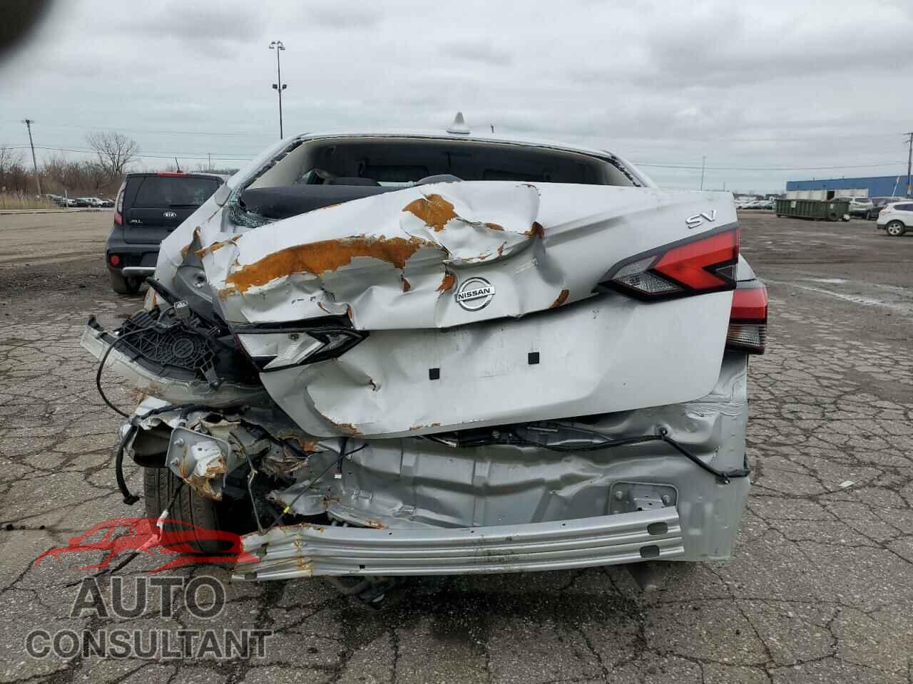 NISSAN VERSA 2021 - 3N1CN8EVXML923499