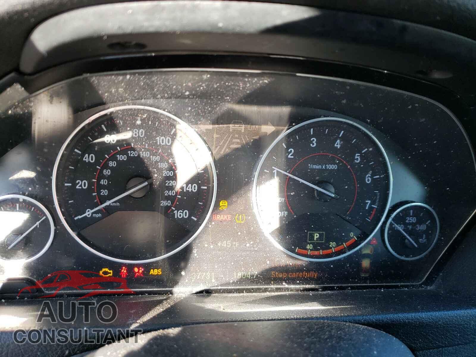 BMW 3 SERIES 2018 - WBA8D9C58JEM34610