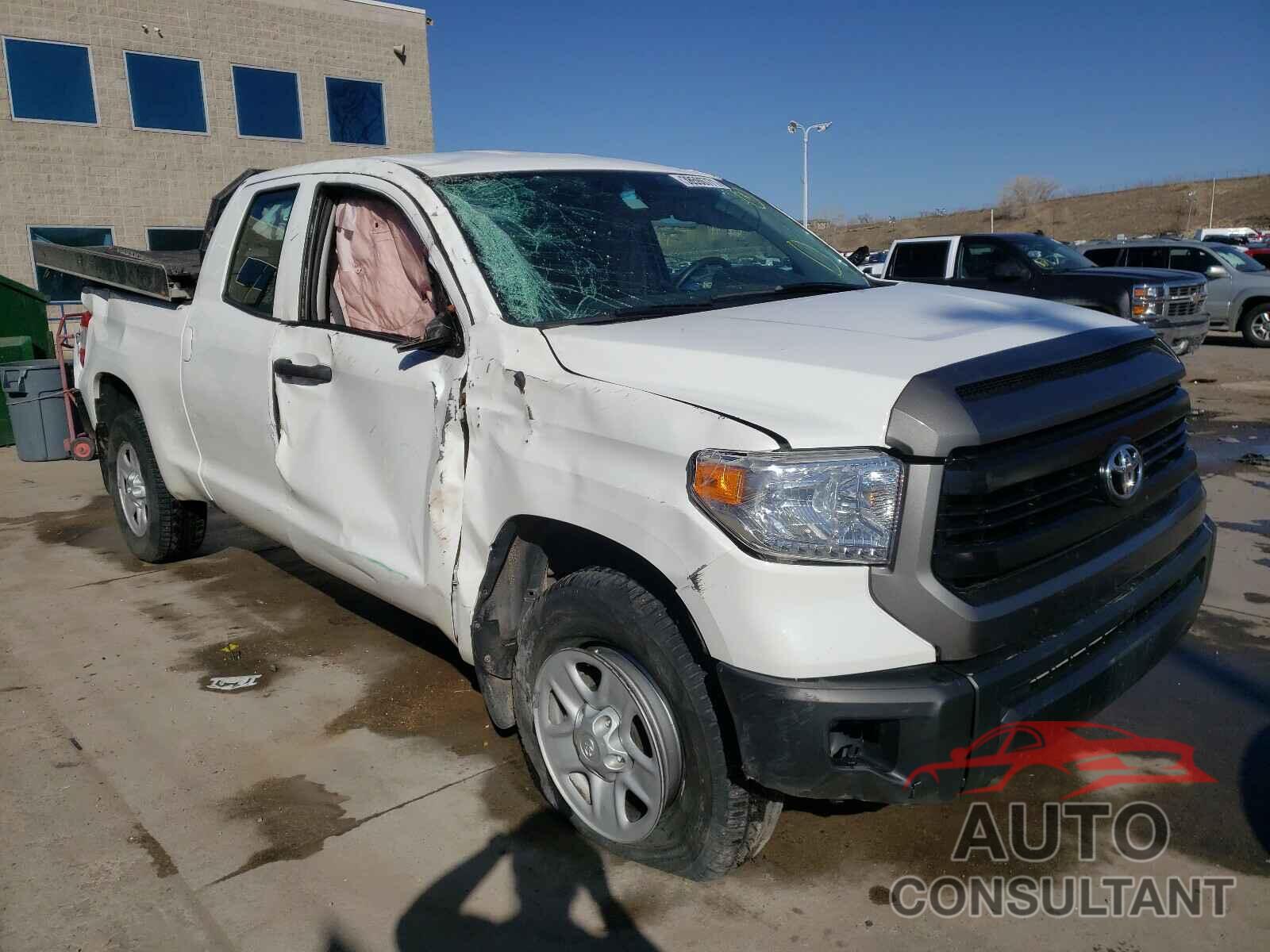 TOYOTA TUNDRA 2017 - 5TFUM5F17HX073582