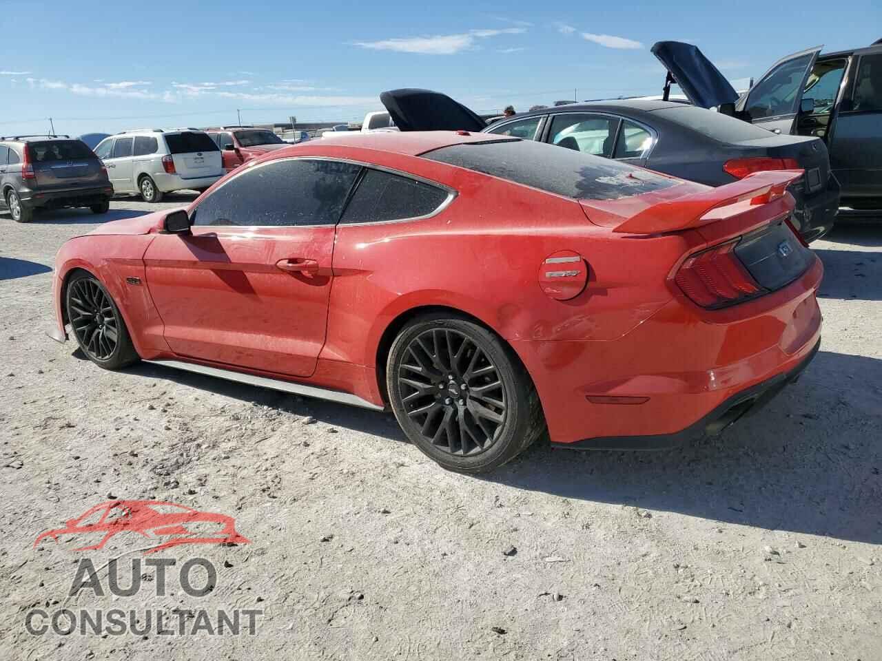 FORD MUSTANG 2019 - 1FA6P8CF8K5168193