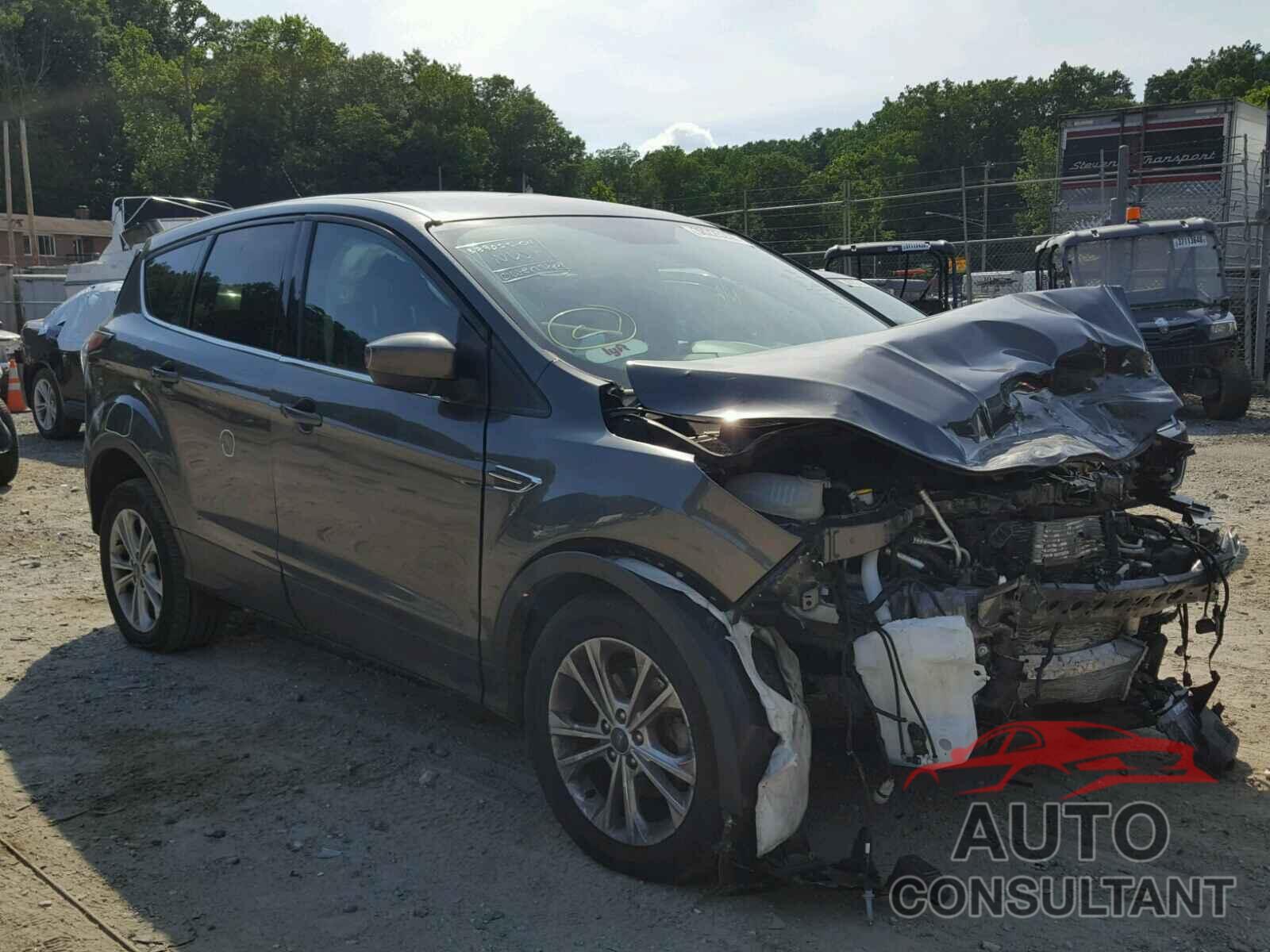 FORD ESCAPE 2017 - 1FMCU0GD9HUB57178