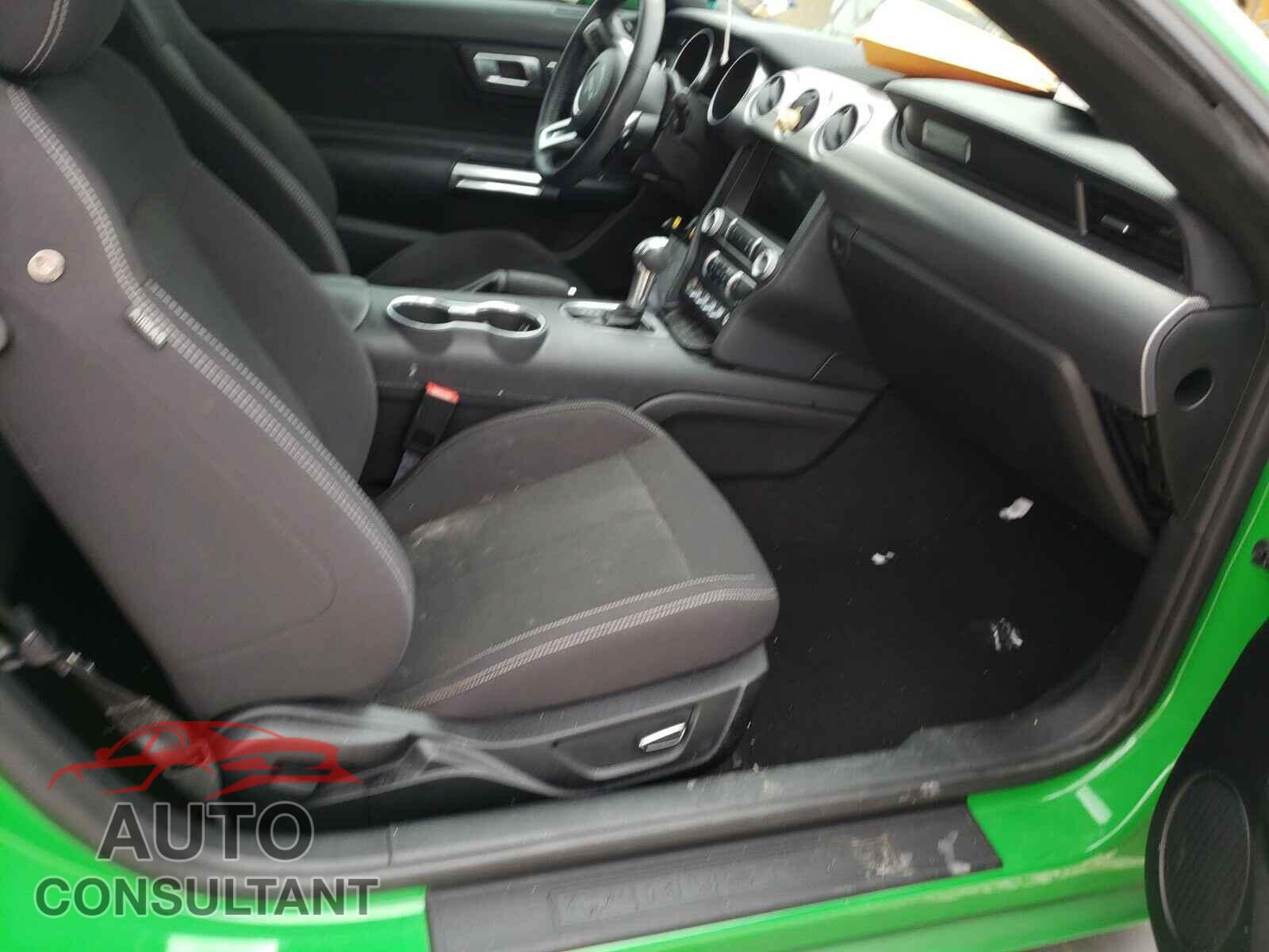 FORD MUSTANG 2019 - 1FA6P8TH7K5125188