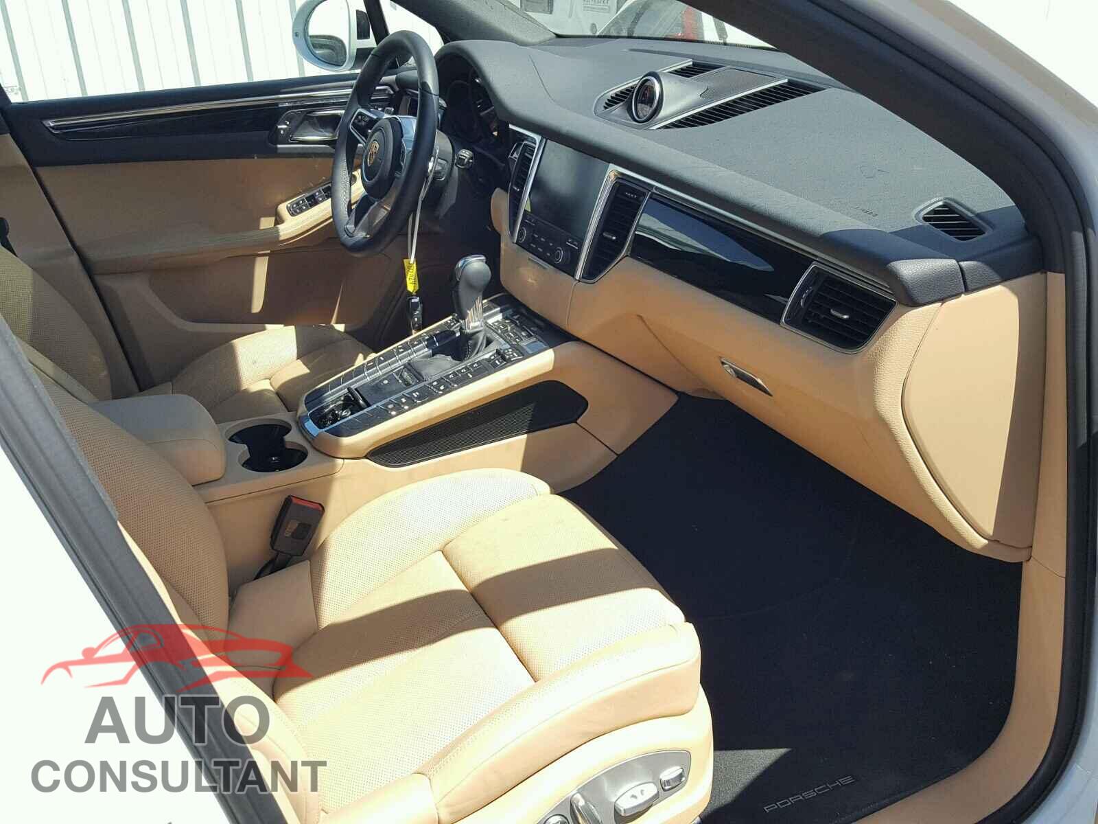 PORSCHE MACAN 2018 - WP1AA2A56JLB07124