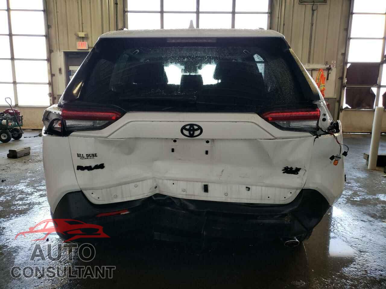 TOYOTA RAV4 2019 - JTMP1RFV4KD521866
