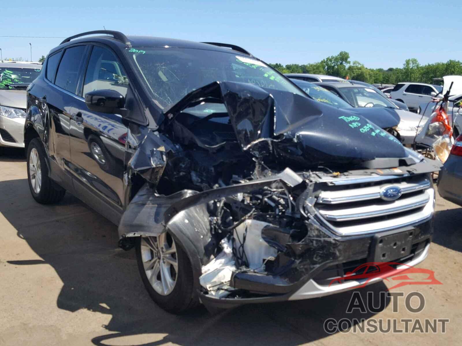 FORD ESCAPE 2017 - 1FMCU9GD7HUC41214