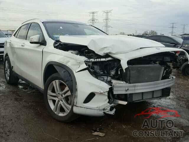 MERCEDES-BENZ GLK250 2015 - WDCTG4GB2FJ120712