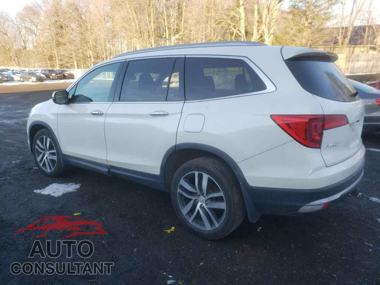 HONDA PILOT 2017 - 5FNYF6H99HB504759
