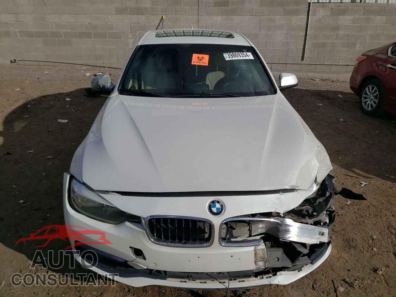 BMW 3 SERIES 2016 - WBA8E9G55GNU30658