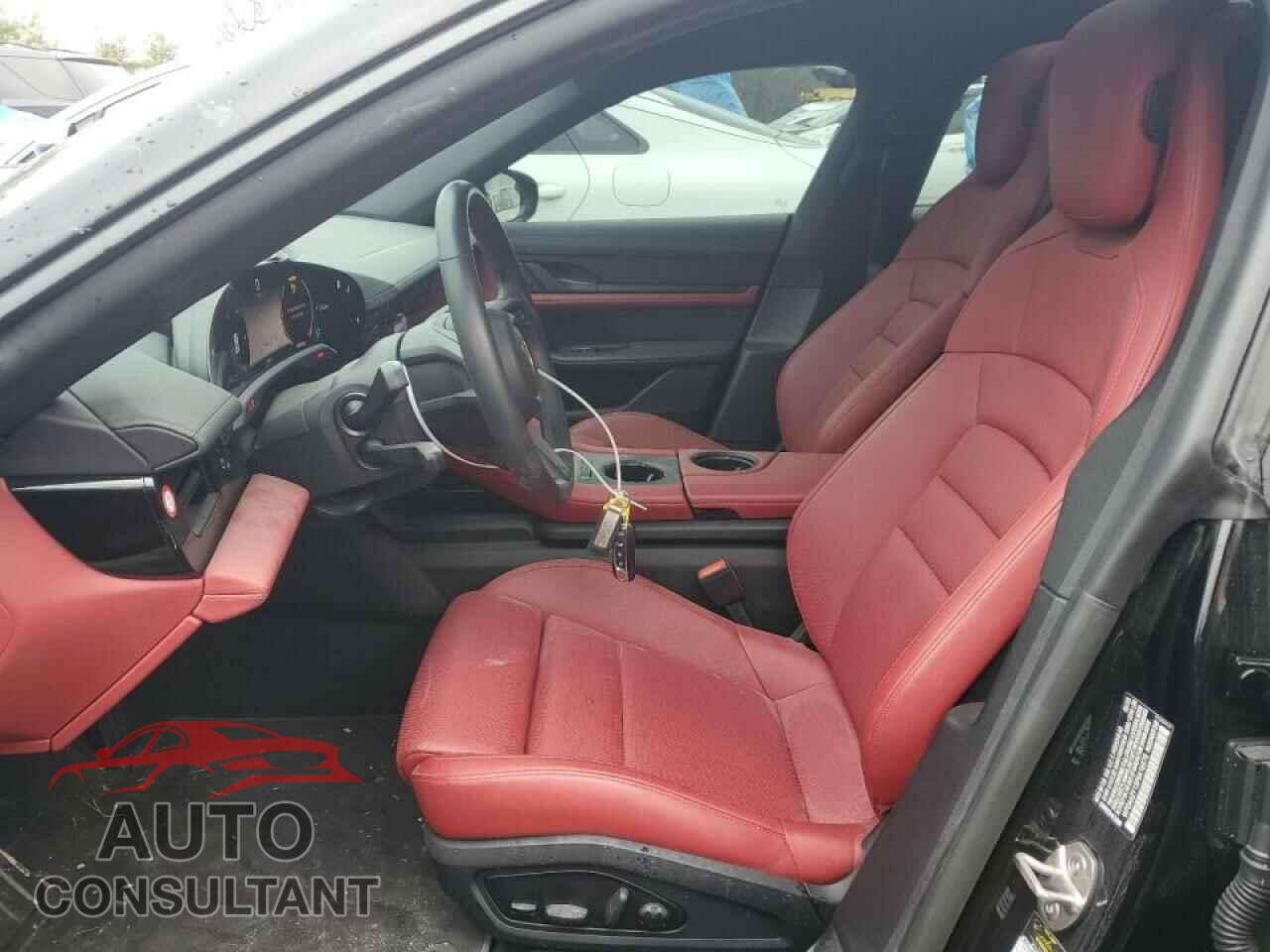 PORSCHE TAYCAN 2023 - WP0AA2Y13PSA16575